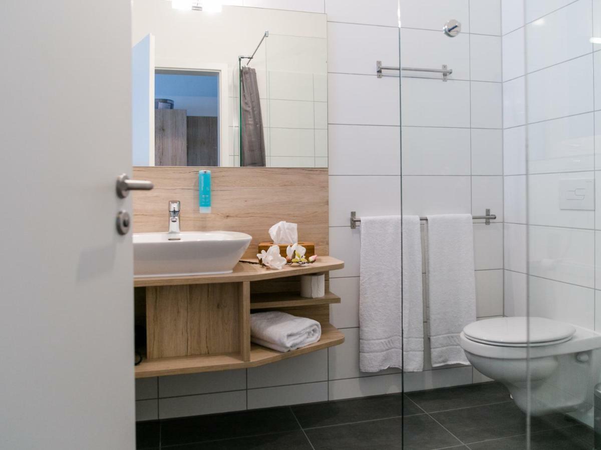 Hotel Kitz Ehemals Schlemmerhuette Langweid Dış mekan fotoğraf